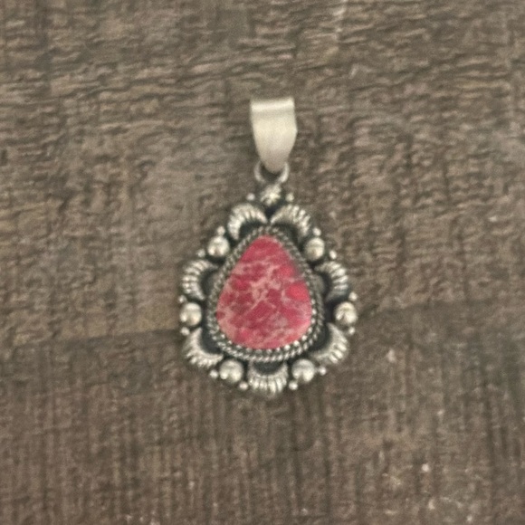 Stamped sterling silver  Pink Thulite Stone pendant - Picture 3 of 4